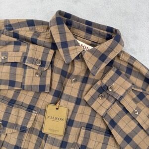 Filson Mens Alaskan Guide Shirt  Light Brown Peat Plaid Cotton Size Extra Small